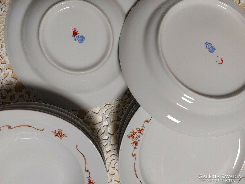 Alföldi rosehip pattern porcelain plates