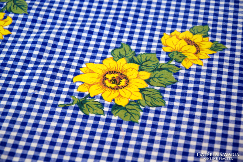 Régi festett terítő pamut asztalterítő abrosz vidám napraforgó virágos nagyméret kertbe 182 x 143