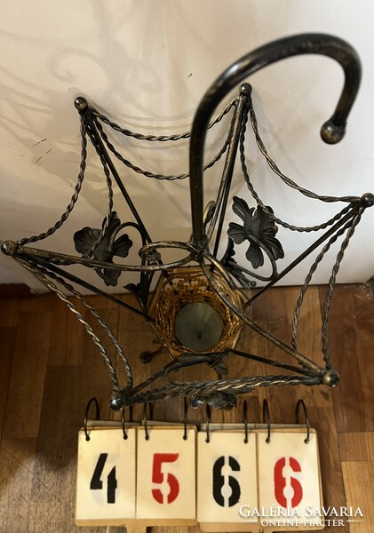 Kovácsoltvas esernyőállvány antik, 71 x 30 cm-es. 4566