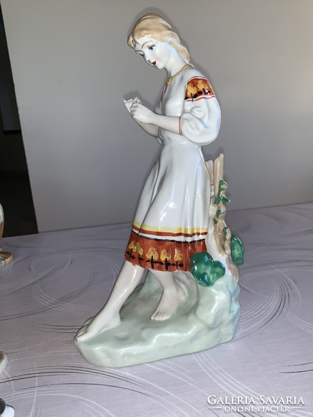 Nagyméretű Polonsky ukrán porcelán figura