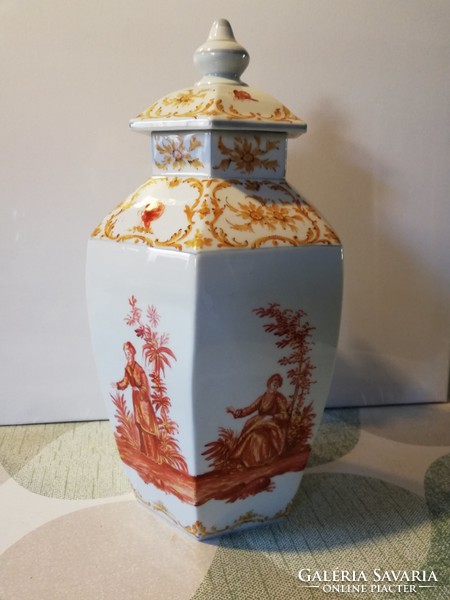Rare large German Dresden porcelain vase with hand-painted pattern (33 cm)