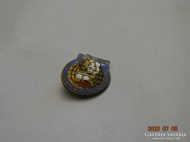 World Youth Meeting 1949 enamel pin badge vit