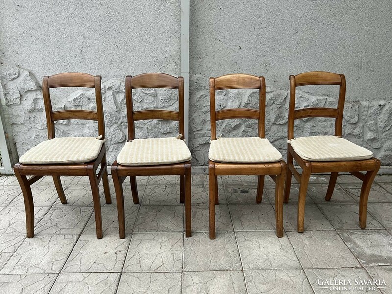 Cute little antique chairs (6 pcs.)