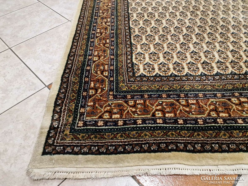 Gülsah hand-knotted 200x250 cm wool Persian carpet bfz503