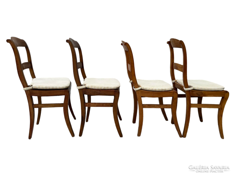 Cute little antique chairs (6 pcs.)