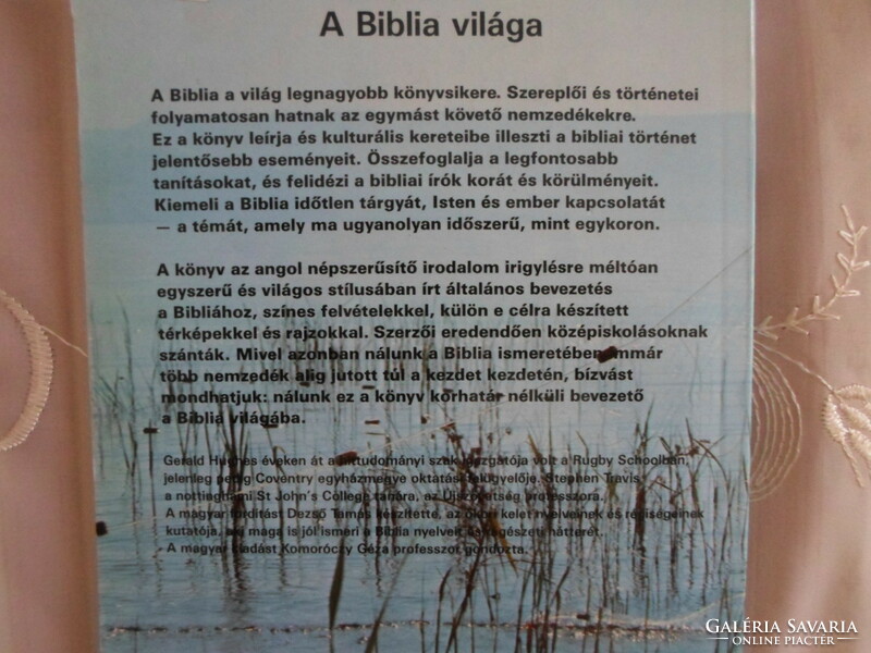 Gerald Hughes – Stephen Travis: A Biblia világa (Zeneműkiadó, 1989)