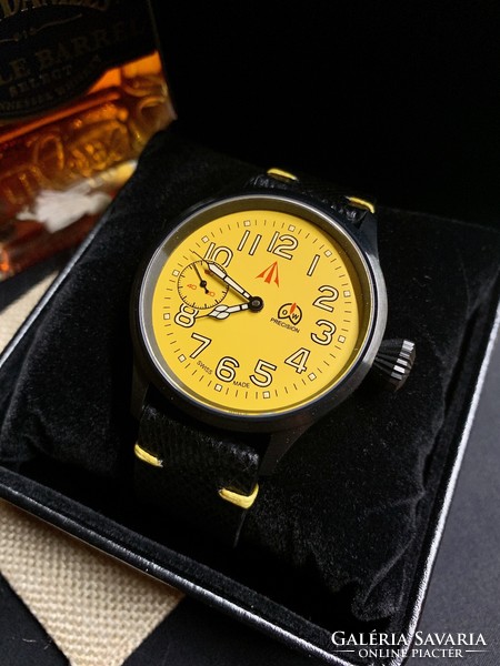 Ollech & wajs watch co. - New Swiss o & w military watch with glass back