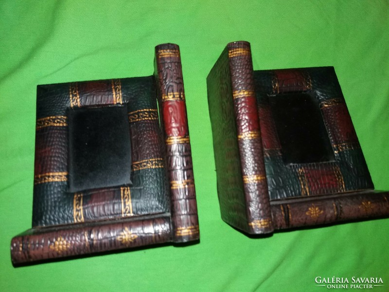 Shelf decoration book stand combined with beautiful antique leather book shape holder