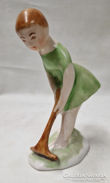 Bodrogkeresztúr rake girl ceramic figurine in perfect condition 11.5 cm.