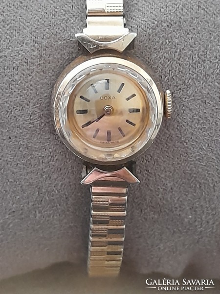 Doxa women's vintage mechanical watch.