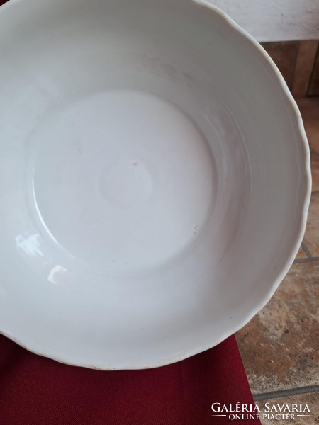 Beautiful Zsolnay white porcelain scone bowl stew soup bowl nostalgia piece