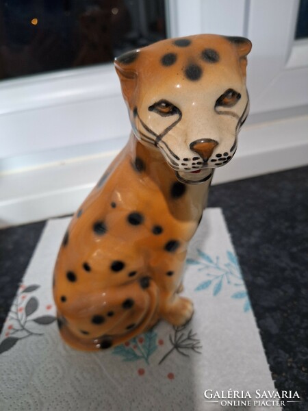 Cheetah porcelain animal