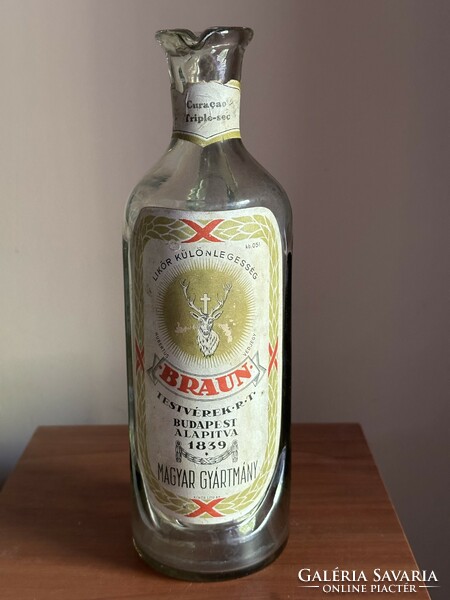 Braun liqueur bottle