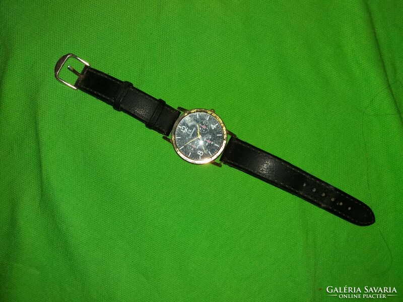 Retro fk colleiten quartz watch without battery has not been tested according to the pictures