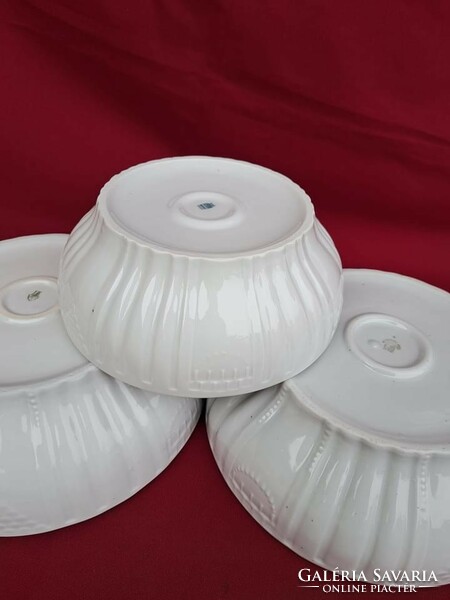 Beautiful Zsolnay white porcelain scone bowl bowls stew soup bowl nostalgia piece