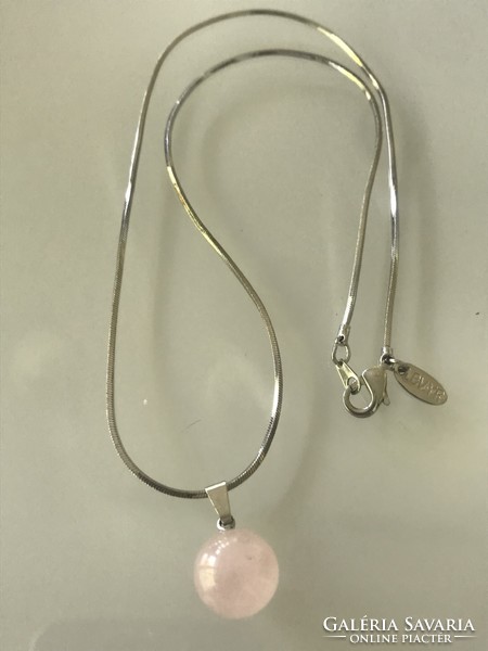 Rose quartz pendant necklace, marked lbvyr