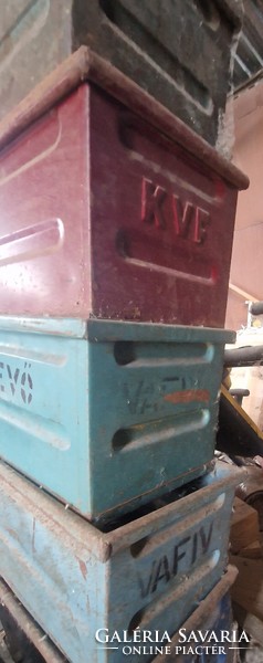 Retro iron workshop chest
