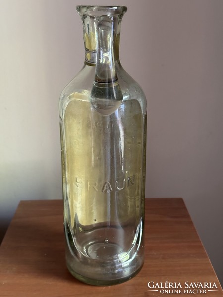 Braun likőrös üveg