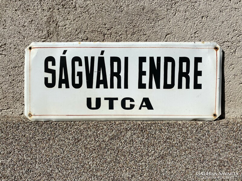 Ságvári endre utca - plaque