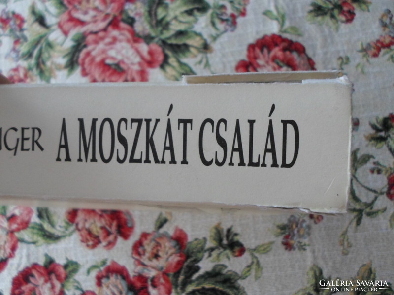 Isaac Bashevis Singer: A Moszkát-család (Novella Könyvkiadó, 1996)