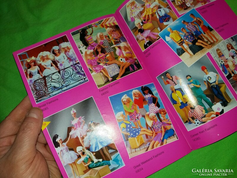 Retro 1996 mattel barbie doll toy catalog in beautiful condition according to pictures