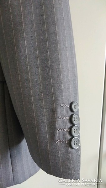 Men's suit, first class rating