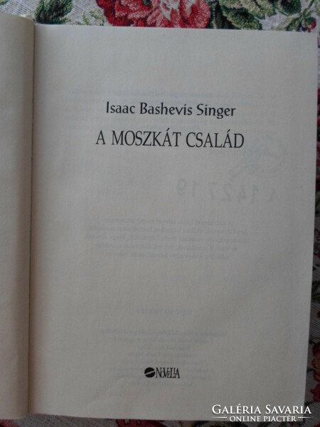 Isaac Bashevis Singer: A Moszkát-család (Novella Könyvkiadó, 1996)