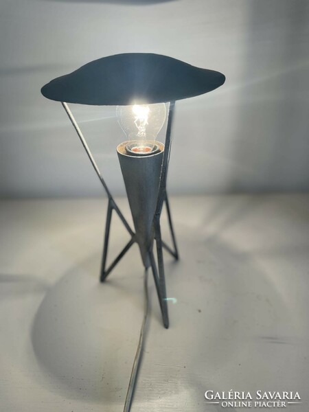 Mid-century rocket tripod lamp