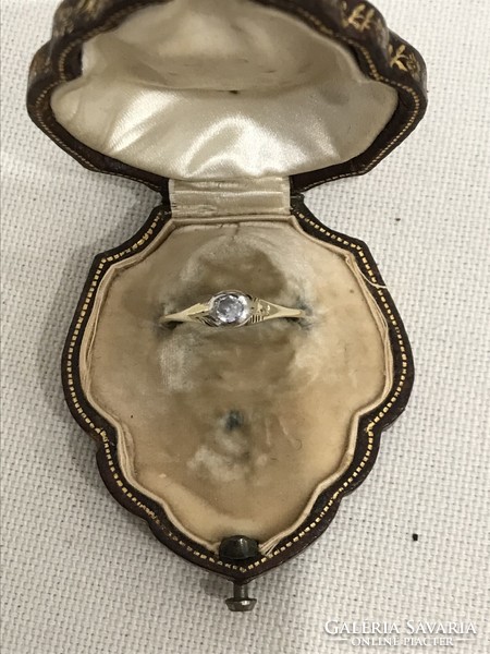 Antique buton set diamond ring