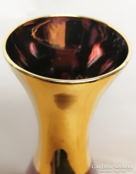 Különleges szépségű Bohemia váza dús eklektikus aranyozással