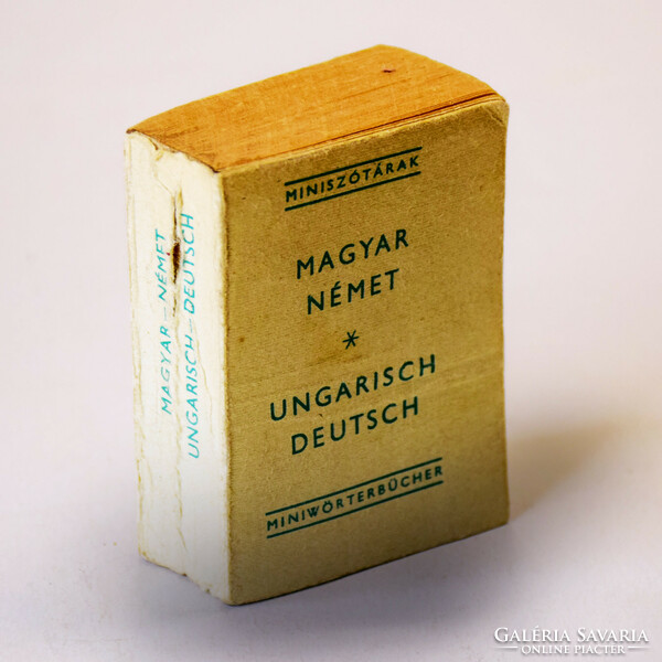 German - Hungarian mini dictionary - miniature book