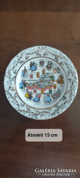 Porcelán tányér Ausztria népviseleteivel és cimereivel
