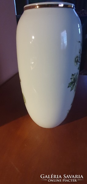 Hollóház porcelain vase