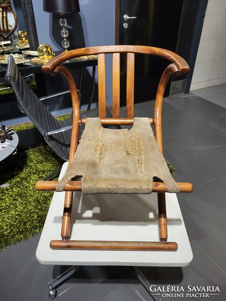 Thonet jellegű, összecsukható kis szék