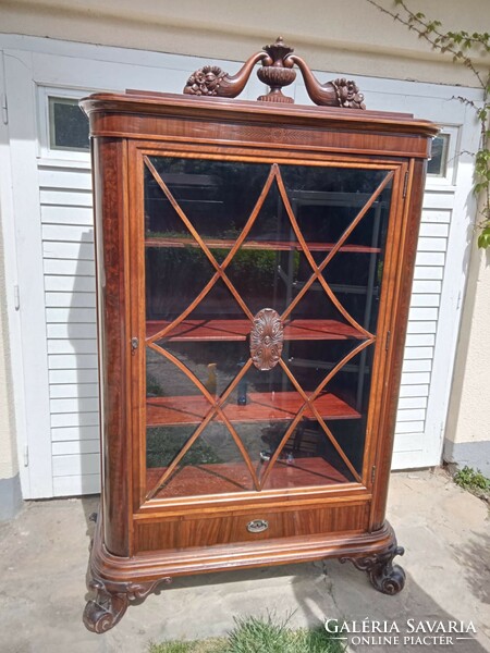 Míves antique display bookcase