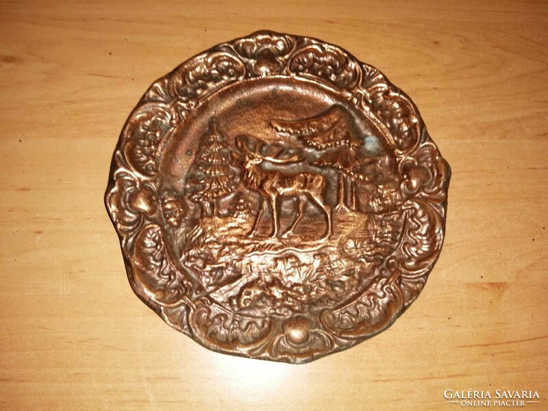 Bronze wall plate with a deer in a forest setting - 17 cm (n)