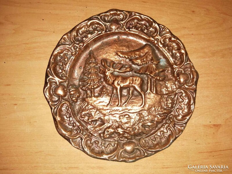 Bronze wall plate with a deer in a forest setting - 17 cm (n)