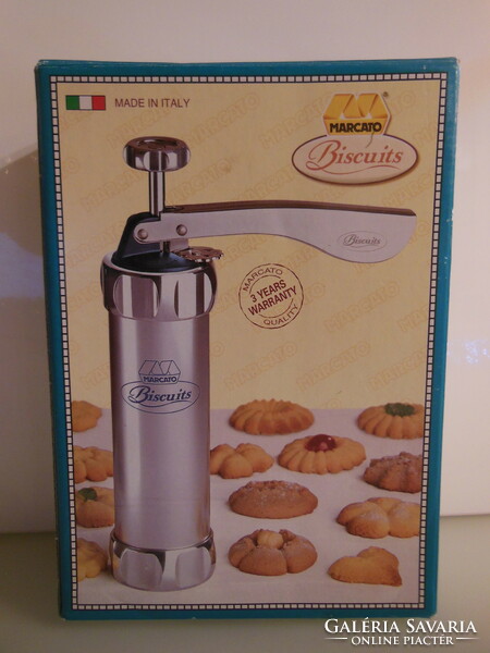 Cookie cutter - new - marcato - Italian - biscuit maker - 22 x 15 x 9.5 cm - in box