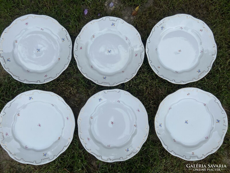 Zsolnay feathered deep and flat porcelain plates