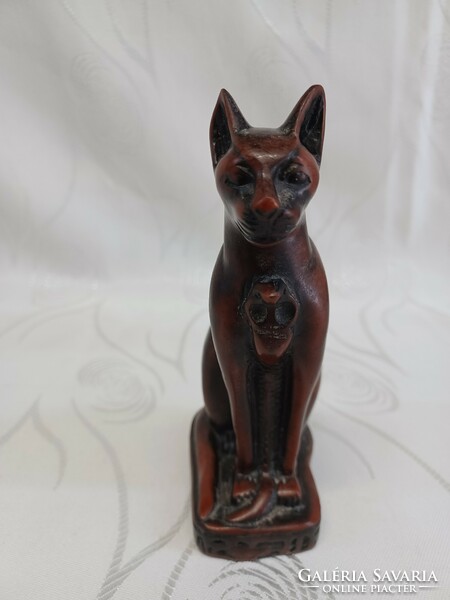 Egyptian sacred cat. Resin.