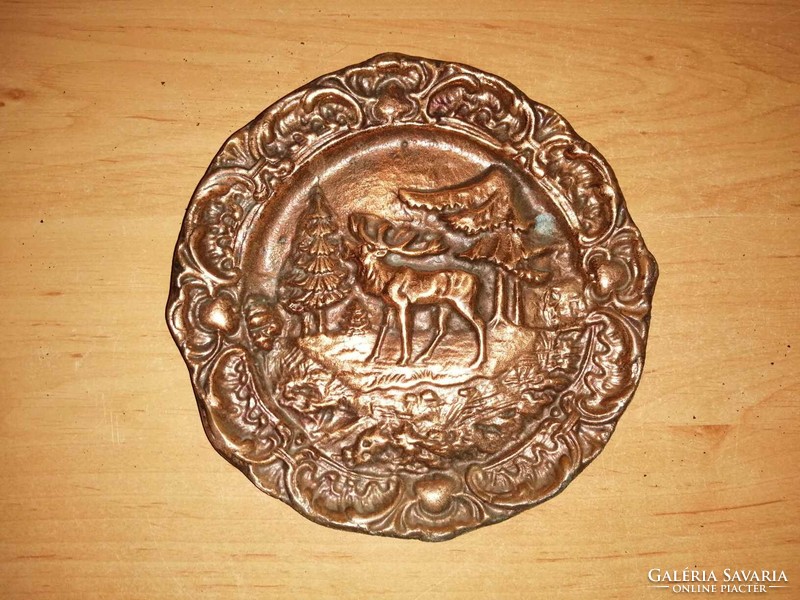 Bronze wall plate with a deer in a forest setting - 17 cm (n)