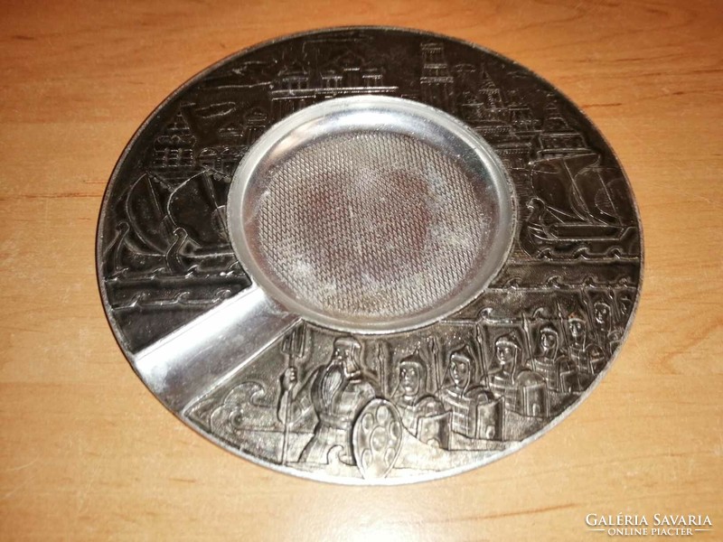 Old Russian aluminum ashtray - dia. 13.8 cm (n)