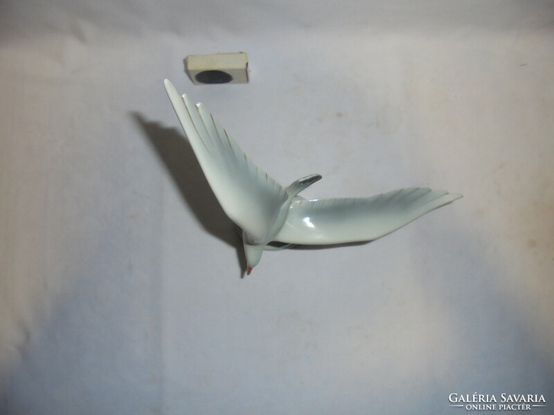 Ravenclaw porcelain seagull figurine, nipp - large size, 23 cm
