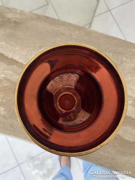 Bohemia váza rubin vörös üveggel dúsan aranyozva (cseh)