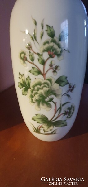 Hollóház porcelain vase