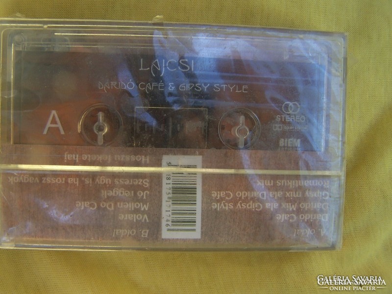 Lagzi Lajcsi műsoros kazetta eredeti bontatlan csomagolásban, tökéletes állapotban