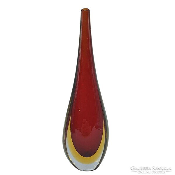 Red Murano glass vase m00770