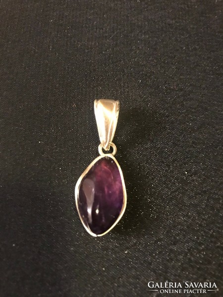 New! Custom-made, very beautiful, amethyst pendant. 925, Silver, marked jewelry! Amethyst size: 2.5 cm