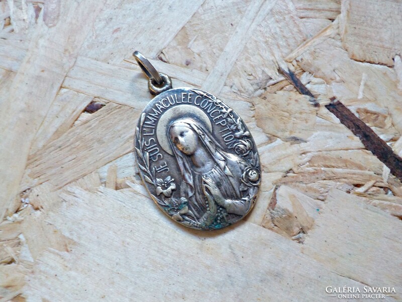 Silver plated religious pendant