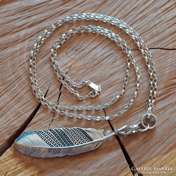 Thomas sabo silver bird feather pendant with zirconia stones, on a long anchor style chain, with pendant holder